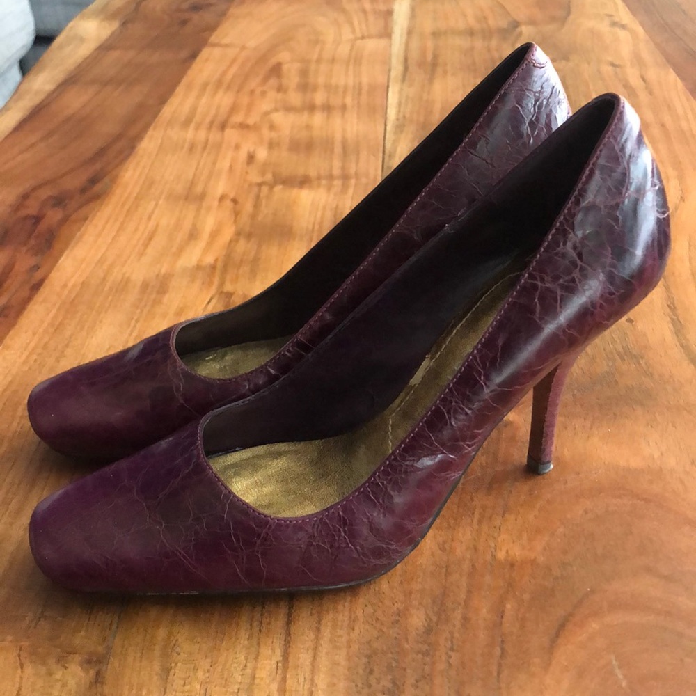 Nine West Square Toe Pump